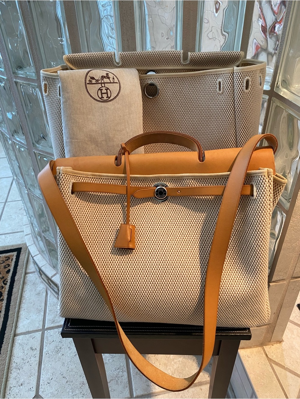 HERMÉS 30PM Cowhide/Canvas HERBAG w/ Silver Lock/Key, Shoulder Strap & Full Set